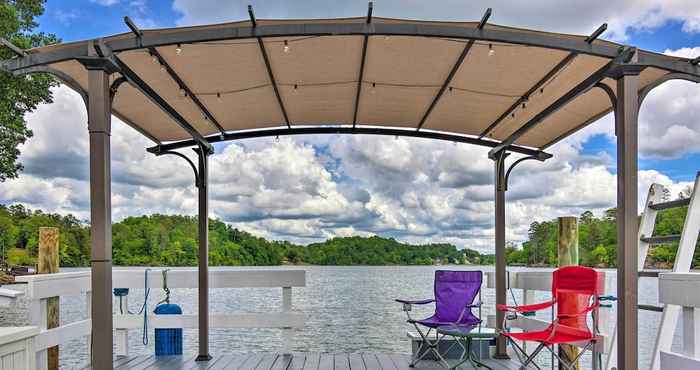 Others 'paradise Lakehouse' w/ Dock & Water Views!