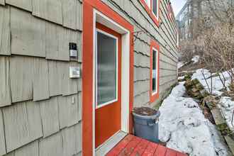 Lain-lain 4 Central Anchorage Condo, Walk to Town & Coast!