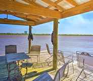 Others 4 Exquisite Lake Charles Gem - Waterfront Views