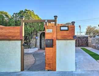 Others 2 Pet-friendly El Paso Escape w/ Patio + Grill!