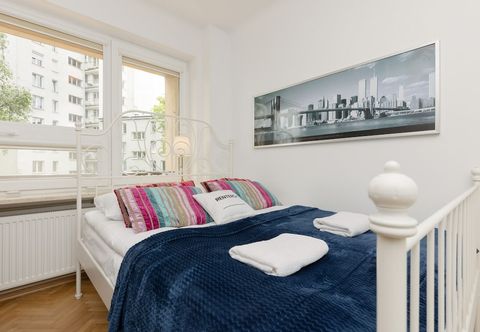 Others Elegant Warsaw Apartment by Renters