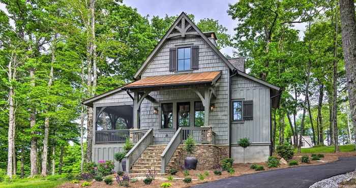 Others Charming Craftsman w/ Porch + Community Perks!