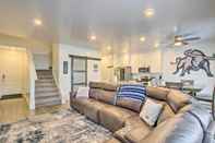 Lainnya Providence Townhome w/ Amenities ~ 4 Mi to Usu!