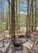 Imej utama Poconos Vacation Rental 6 Mi to Lake Wallenpaupack