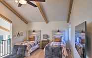 Others 6 Small-town Luxury Pine Home w/ Panoramic Views!