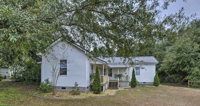 Others Sweet Southern Pines Abode w/ Yard & Covered Porch