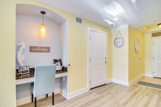 Khác 4 Waterfront Condo w/ Water Park, Walk to the Beach!