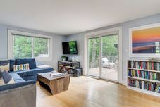 其他 Hamptons Vacation Rental w/ Seasonal Pool!