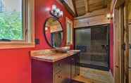 Others 3 'red Sweetheart Barn Studio' w/ Mtn & River Views!
