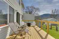 Lain-lain Scenic Home on the Delaware River, Pet-friendly!