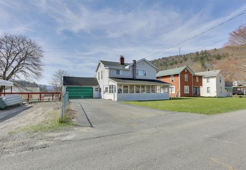 기타 Scenic Home on the Delaware River, Pet-friendly!