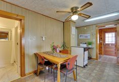 기타 6 Scenic Home on the Delaware River, Pet-friendly!