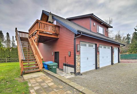 その他 Modern Edgewood Home Near Tacoma w/ Deck!