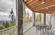 Others 4 Peaceful Issaquah Hideaway w/ Sweeping Views
