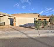 Others 4 Stylish Phoenix House w/ Yard: 6 Mi to Dtwn