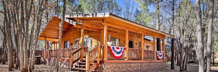 Lain-lain Rustic Pinetop Cabin: 4 Mi to Woodland Lake!