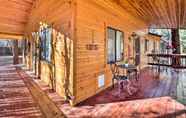 Others 5 Rustic Pinetop Cabin: 4 Mi to Woodland Lake!