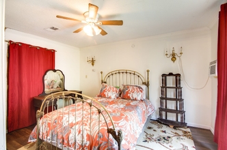 Others 4 Comfy Hazlehurst Vacation Rental w/ Patio!