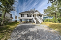 Others Foley Beach Cottage w/ Waterfront Backyard!