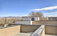 อื่นๆ 2 Well-appointed Boise Townhome w/ Rooftop Deck