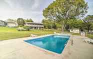 Lainnya 4 Cozy Cottage On Kentucky Lake w/ Shared Pool!