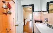 Others 6 Vacation Rental House 2 Mi to Downtown Pittsburgh!