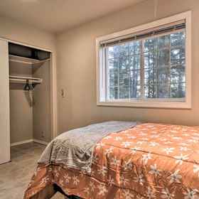 Interior1Pet-friendly La Center Home ~ 6 Mi to Casinos,克拉克县飯店