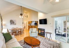 Lainnya 4 5 Mi to Beach: Lewes Home w/ Deck & Pond View