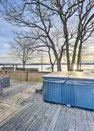 ภาพหลัก Lakefront Ingleside Home w/ Dock & Kayaks!