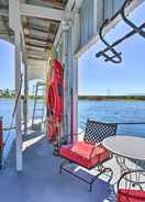ภาพหลัก Bethel Island Retreat w/ Private Boat Slip!