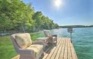 Others 7 Dreamy Cabin Steps to Thumb Lake: Swim & Fish