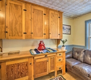 Others 5 Quaint & Cozy Apartment 12 Mi to Ski Slopes