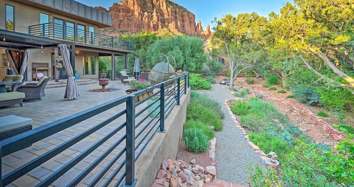 อื่นๆ Stunning Sedona Home w/ Red Rock Views & Fire Pit!