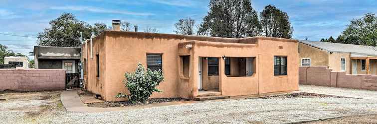 Others Adobe Albuquerque Home ~ 5 Mi to Old Town!