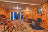 Lainnya Charming Rural Retreat: Great Sacandaga Lake Area!