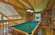 Others 4 Lakefront Hazelhurst Cabin: Dock & Pool Table