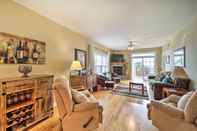 Lainnya Ski In/ Ski Out Beech Mountain Condo w/ Mtn Views!