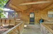 Lainnya 4 Pet-friendly Cabin w/ Dock on Lake Martin!