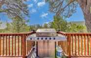 Others 7 Charming Ruidoso House w/ Deck & Mountain Views!