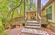 Others 4 Charming Payson Cabin w/ Deck & Creek Views!