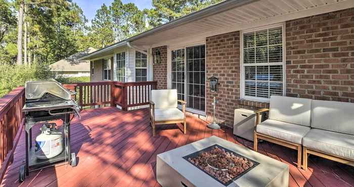 Others Rustic Pinehurst House w/ Fire Pit & Deck!