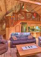 Primary image Pinetop Cabin + Deck & Treehouse: Hike & Golf