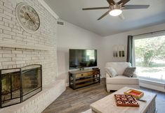 Others 5 ~ 3 Mi to Dtwn Mckinney: Suburban Texas Retreat