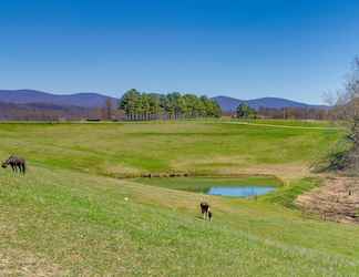 Others 2 Scenic Ranch House w/ Hot Tub & Fishing Pond!