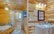 Lainnya 7 Kingston Studio Cabin With Private Hot Tub!