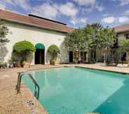 Khác 6 Chic Dallas Vacation Rental: Pool, Walk to Knox St