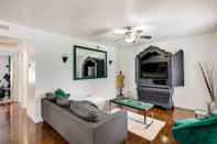 Lainnya Chic Dallas Vacation Rental: Pool, Walk to Knox St