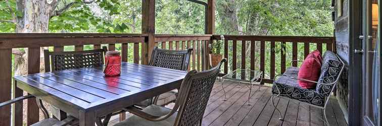 Others Cozy Smoky Mtn Retreat on River w/ Fire Pit & Deck