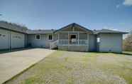 Others 7 Pet-friendly Clearlake Oaks Vacation Home w/ Pool!
