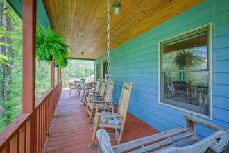 Others 4 Cozy Blue Ridge Cabin Rental w/ On-site Stream!